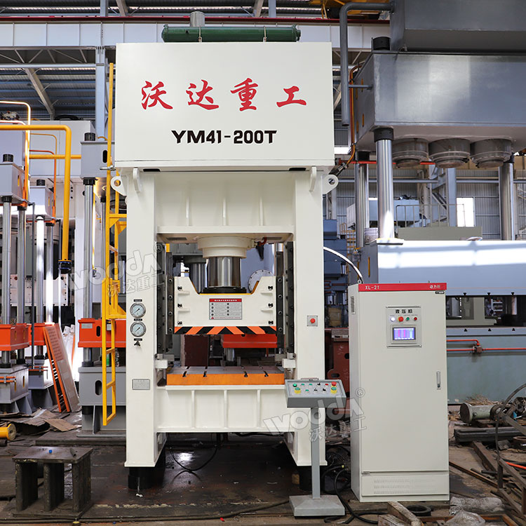 200Һѹ崲