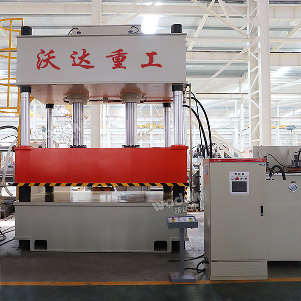 315吨四柱液压机 315吨四柱液压机