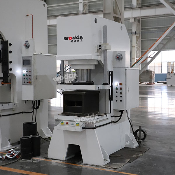 单臂液压机 单臂液压机